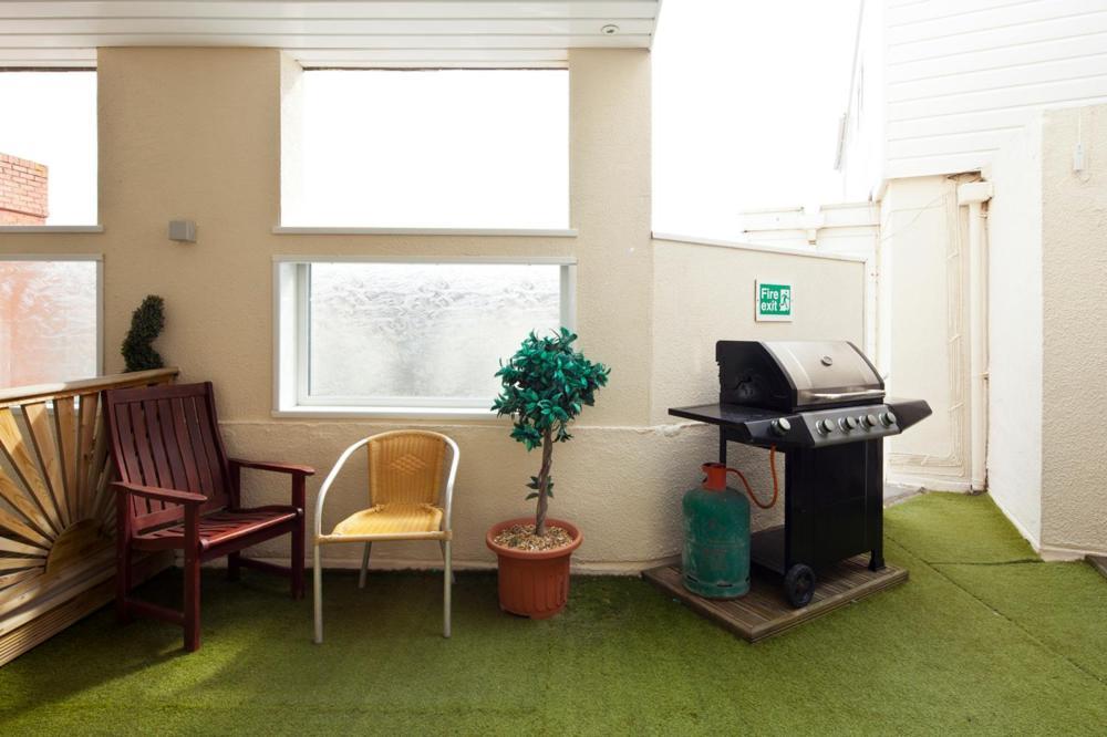 Queens Mansions: Empress Suite Blackpool Dış mekan fotoğraf